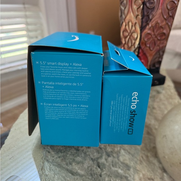 ❇️🆕🌟 BUNDLE DEAL!! Echo Show 5 (3rd gen) plus adjustable stand ❇️ - Picture 3 of 11